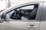 TOYOTA Yaris (4)
