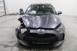 TOYOTA Yaris (4)