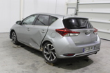 TOYOTA Auris (3)