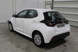 TOYOTA Yaris (3)